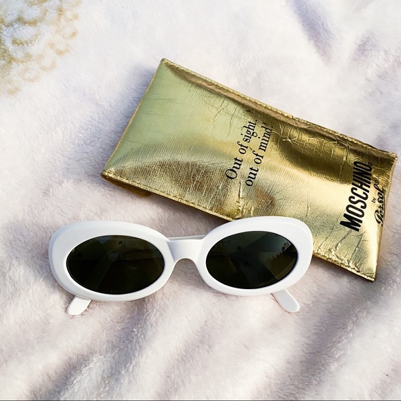 vintage moschino glasses